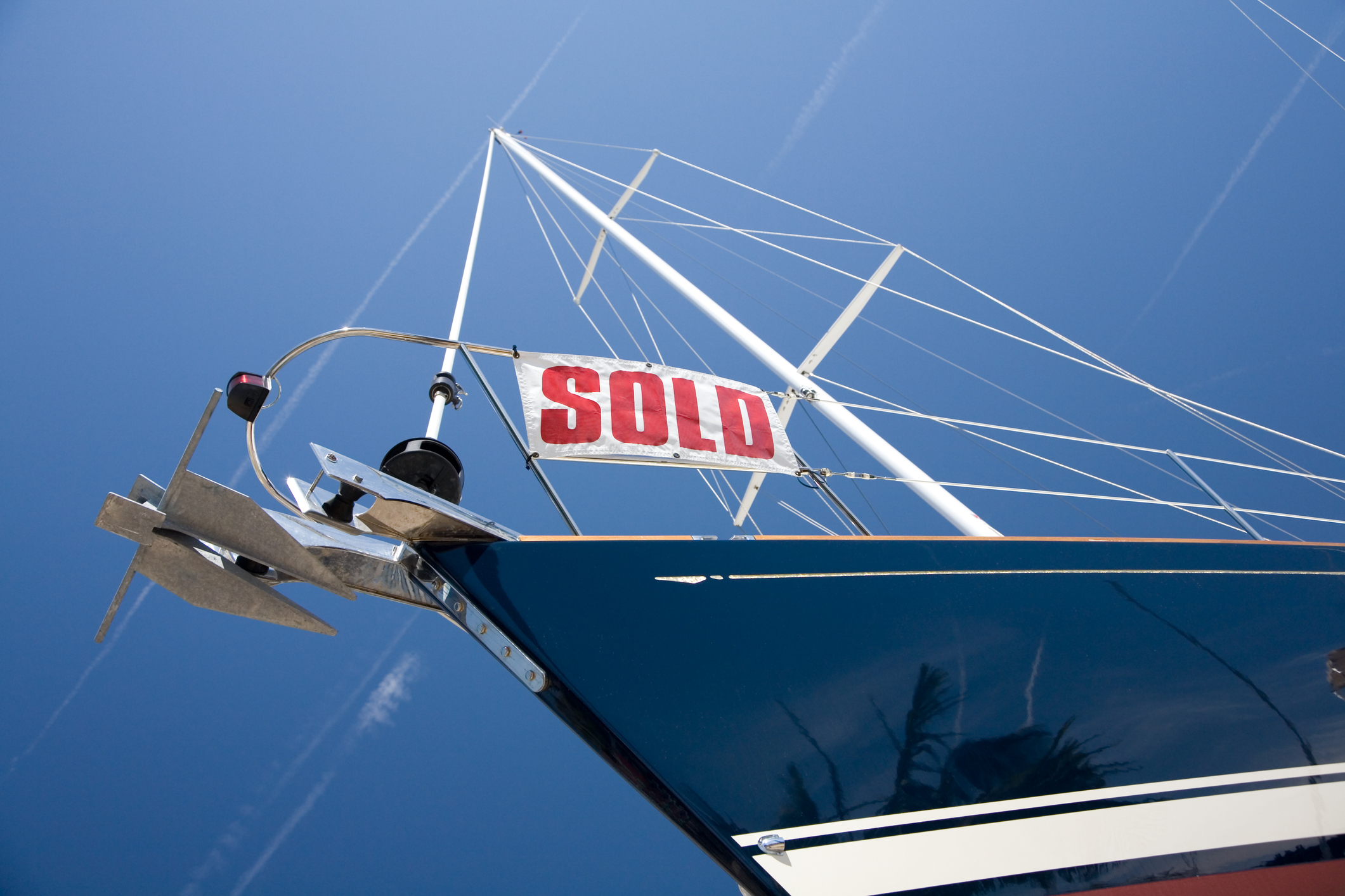 Outdoor Advertising in Boat Sales and Repair