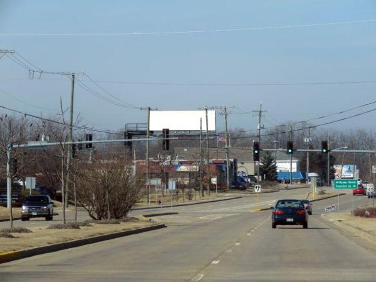 Photo of a billboard in Bourbonnais