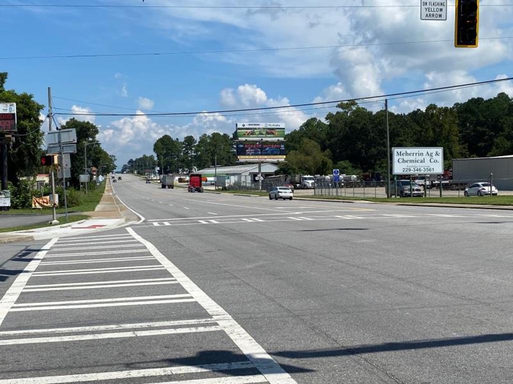 Photo of a billboard in Pavo