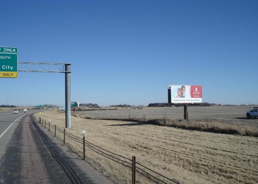 Photo of a billboard in Dell Rapids