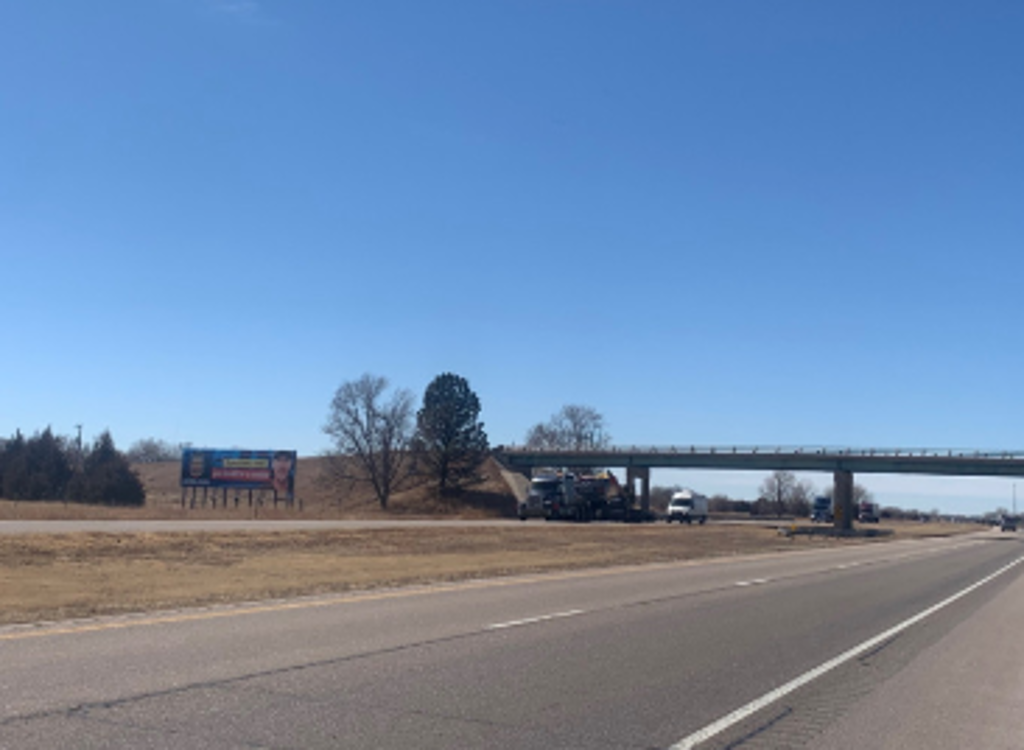 Photo of a billboard in Gibbon