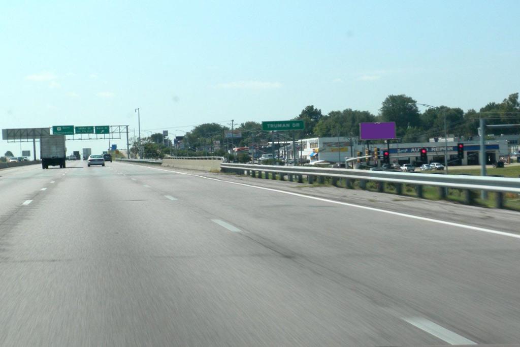 Photo of a billboard in Grandview