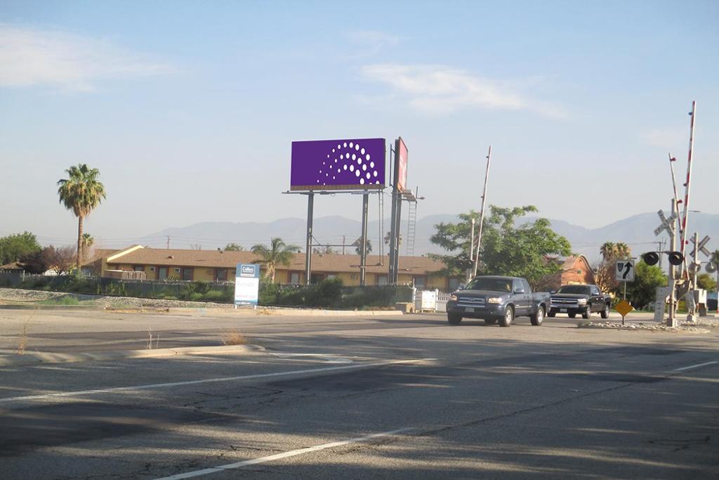 Photo of a billboard in Redlands