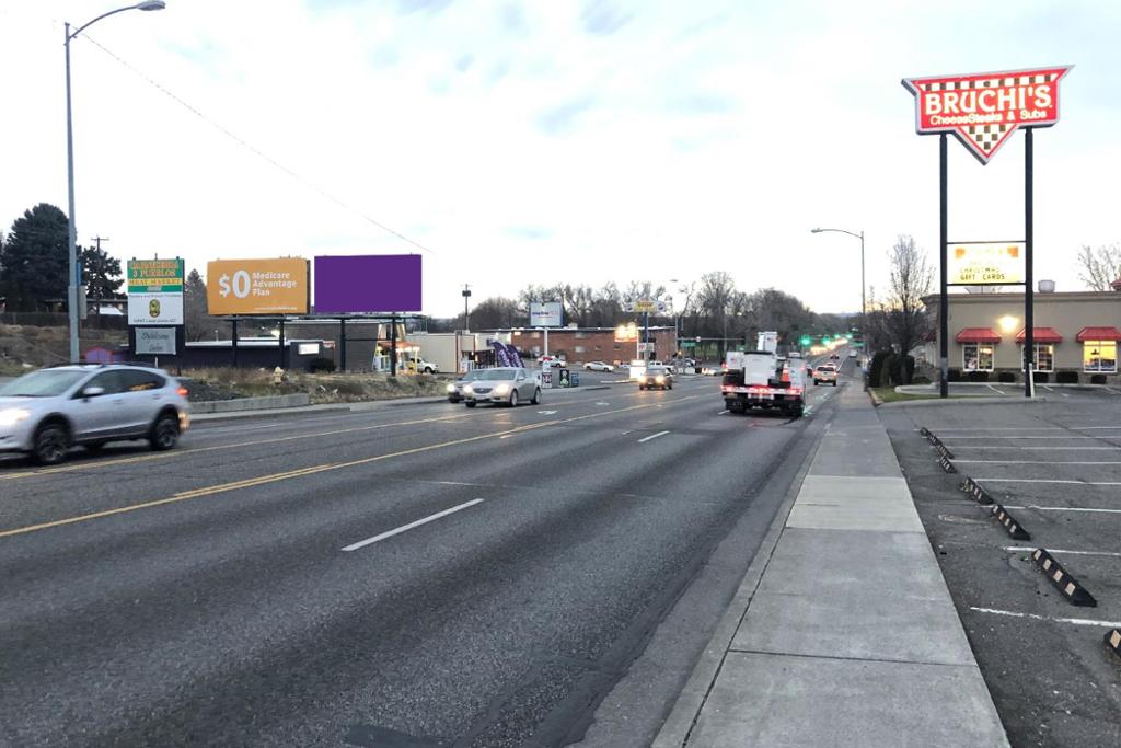 Photo of a billboard in Benton City