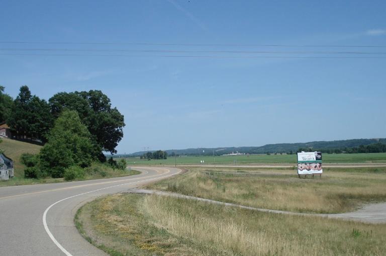 Photo of a billboard in Frazeysburg