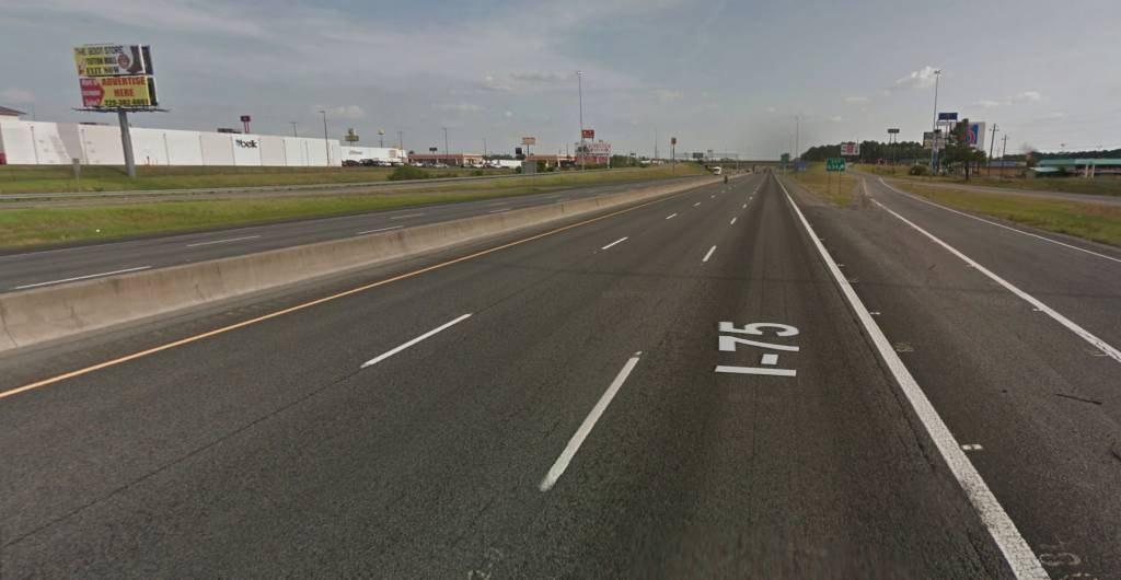 Photo of a billboard in Abac