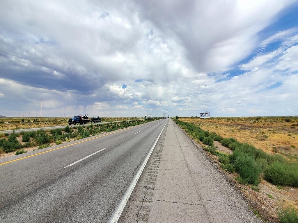 Photo of a billboard in Contnental Dv