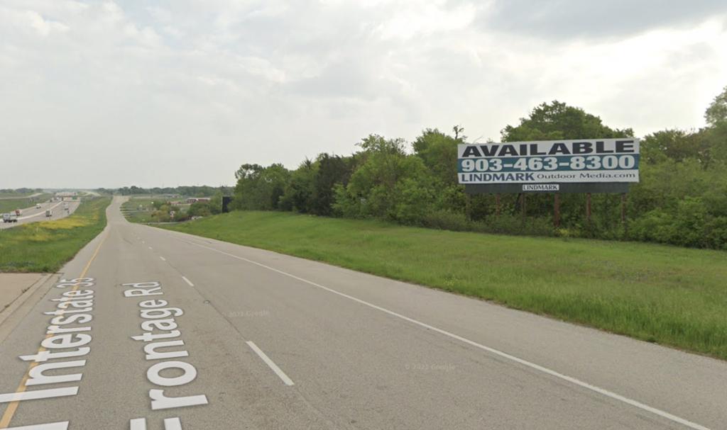 Photo of a billboard in Aquilla