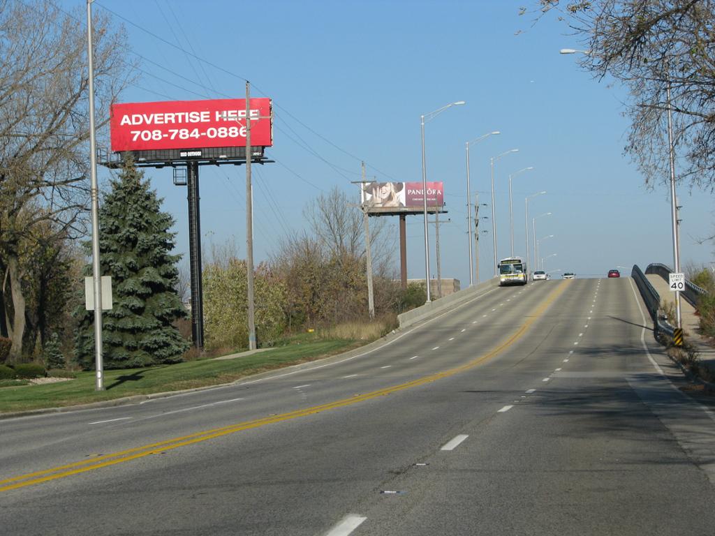 Photo of a billboard in Chicago Ridge